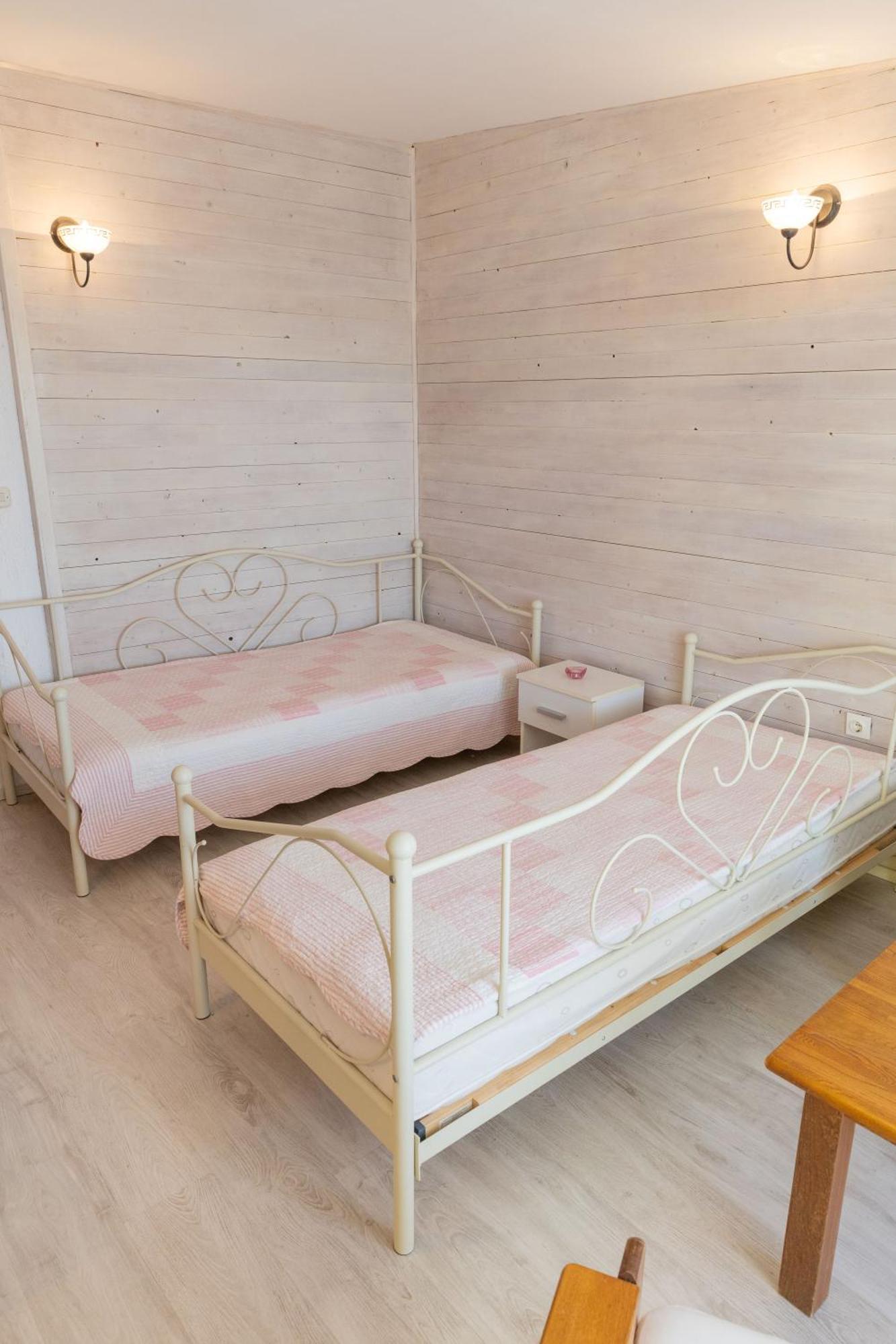 Apartmani Trlaja 沃迪切 外观 照片
